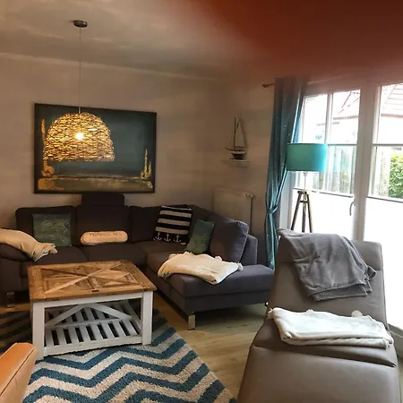 Barther Str_10 _seeschwalbe_ Holiday home Zingst